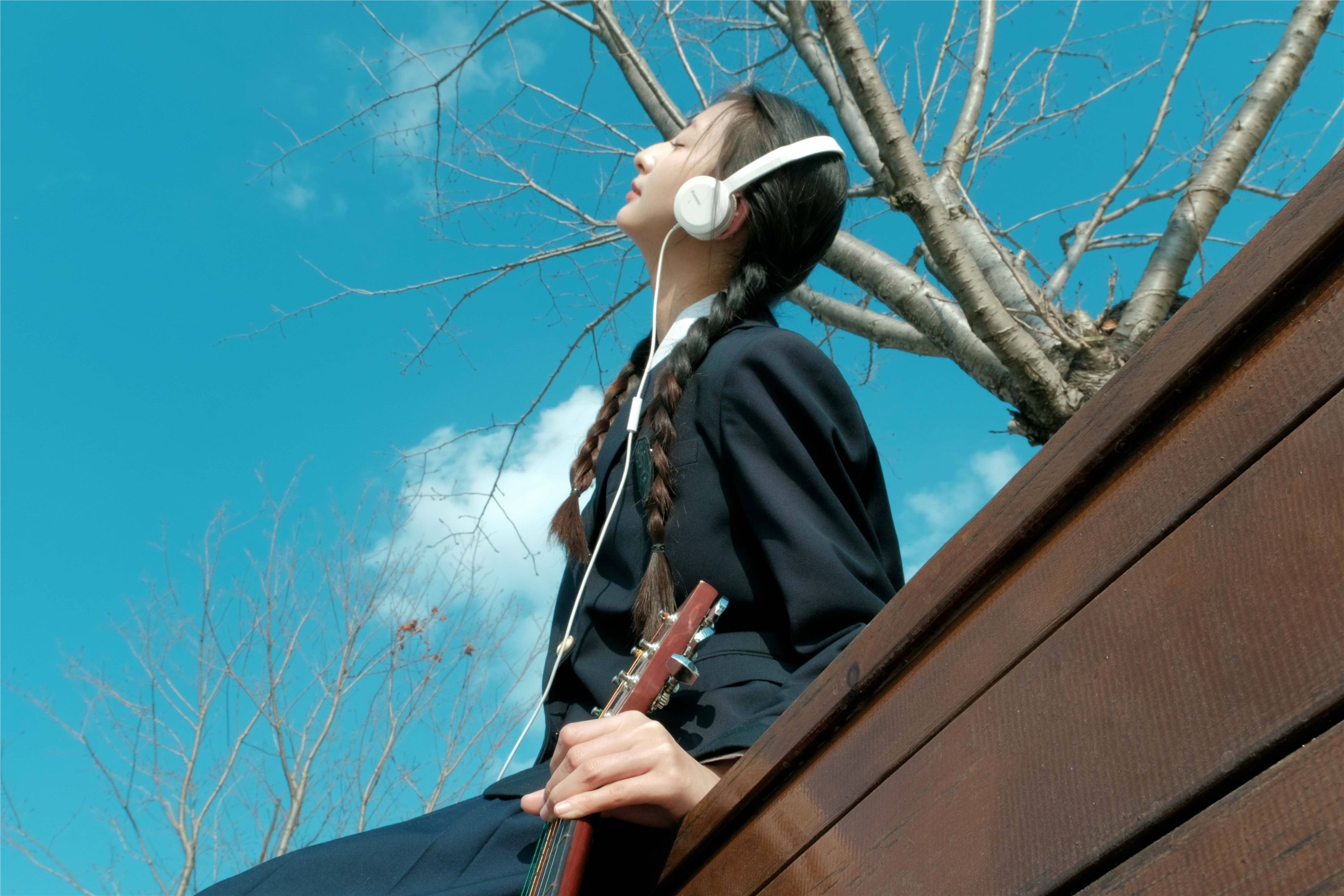 YITUYU艺图语 2025.01.22 与蓝天同频 小米香猪八宝粥